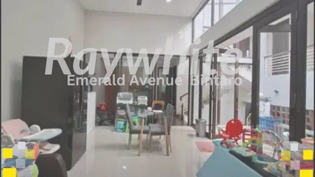 Rumah dalam cluster,jalan lebar di Bintaro Jaya 9