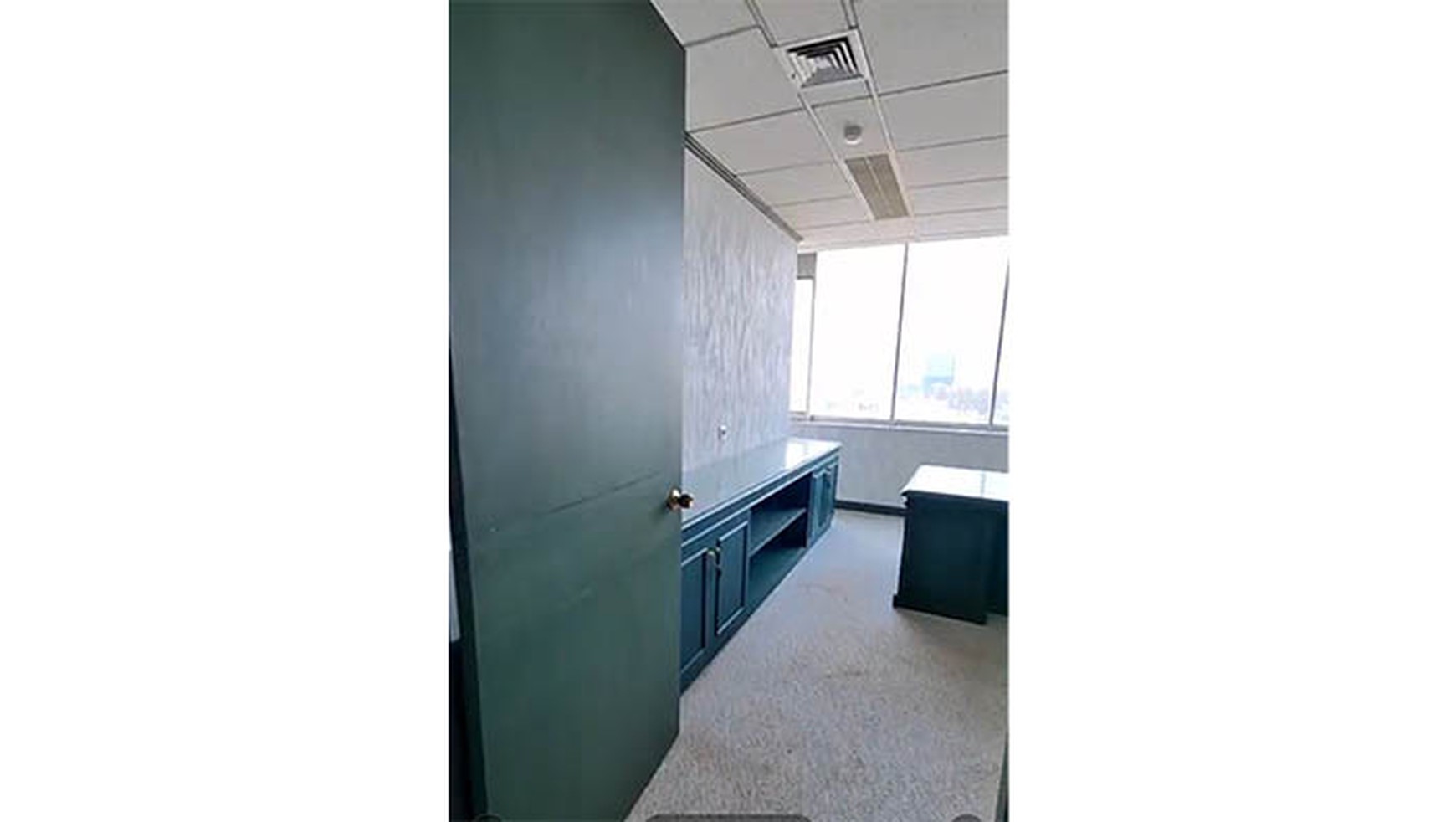 Office Space Wisma SMR, Jl Yos Sudarso, Sunter 