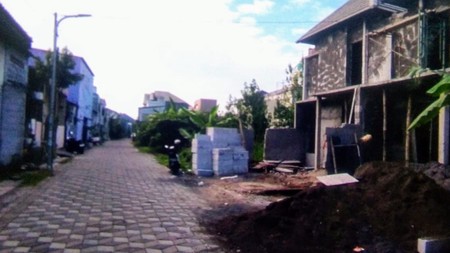 Rumah Baru Siap Huni di Rungkut Surabaya Timur - Lokasi Strategis, SHM, Bisa KPR!