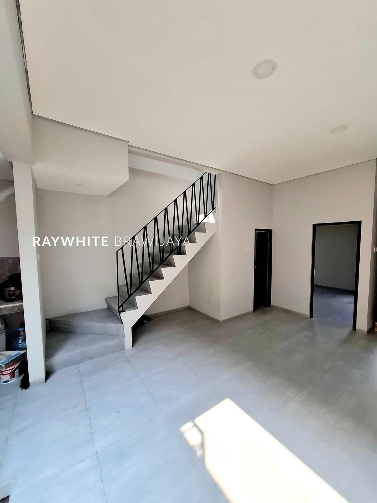 Brand New Modern Minimalis Area Kayu Putih Jakarta Timur