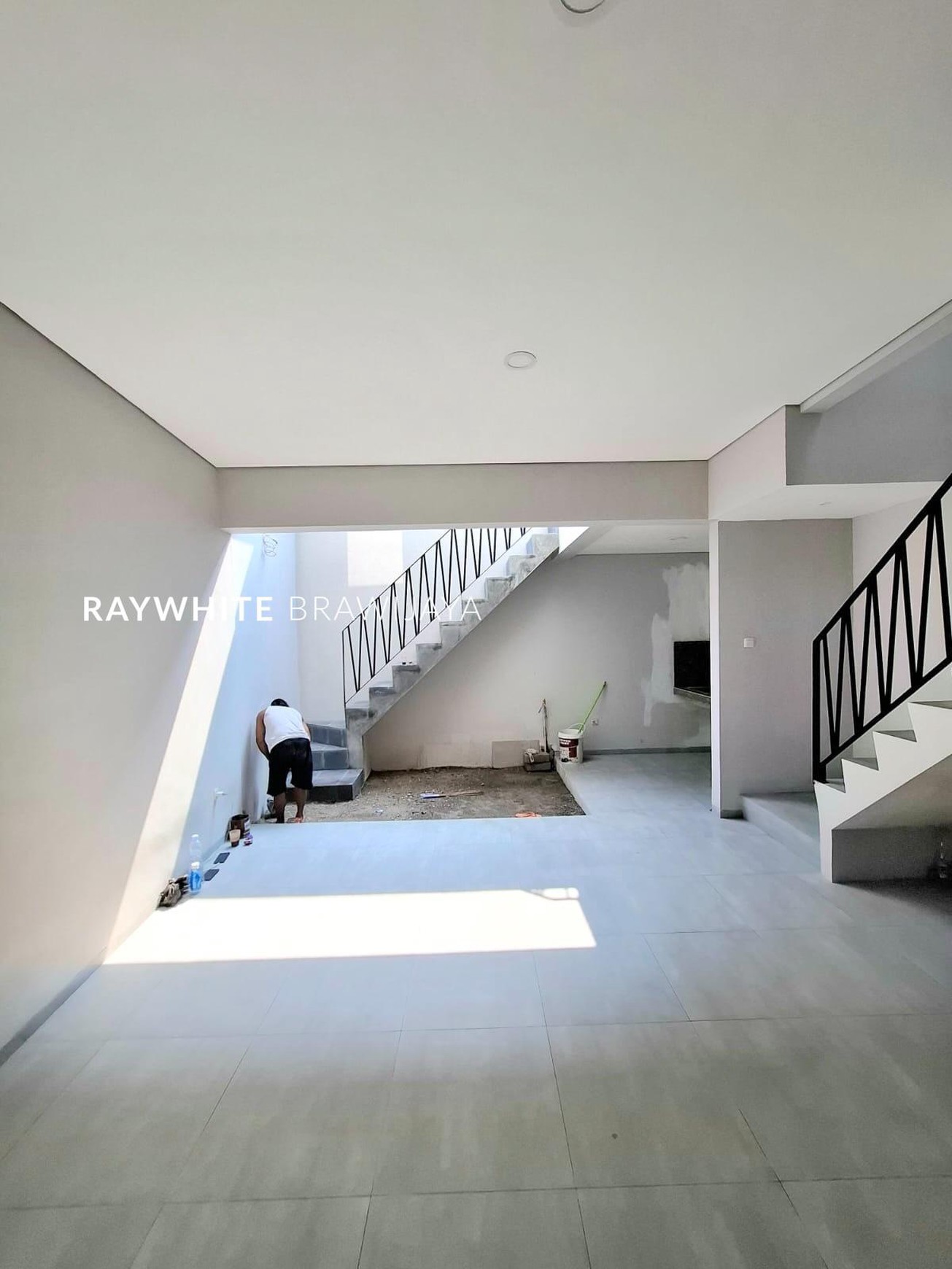 Brand New Modern Minimalis Area Kayu Putih Jakarta Timur