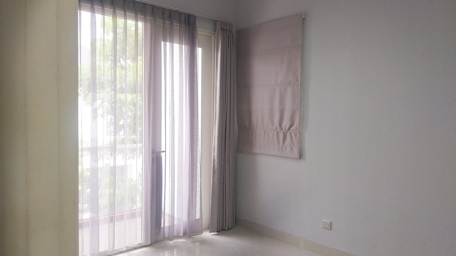 Rumah 2 lantai ,jalan lebar di Bintaro Jaya 7