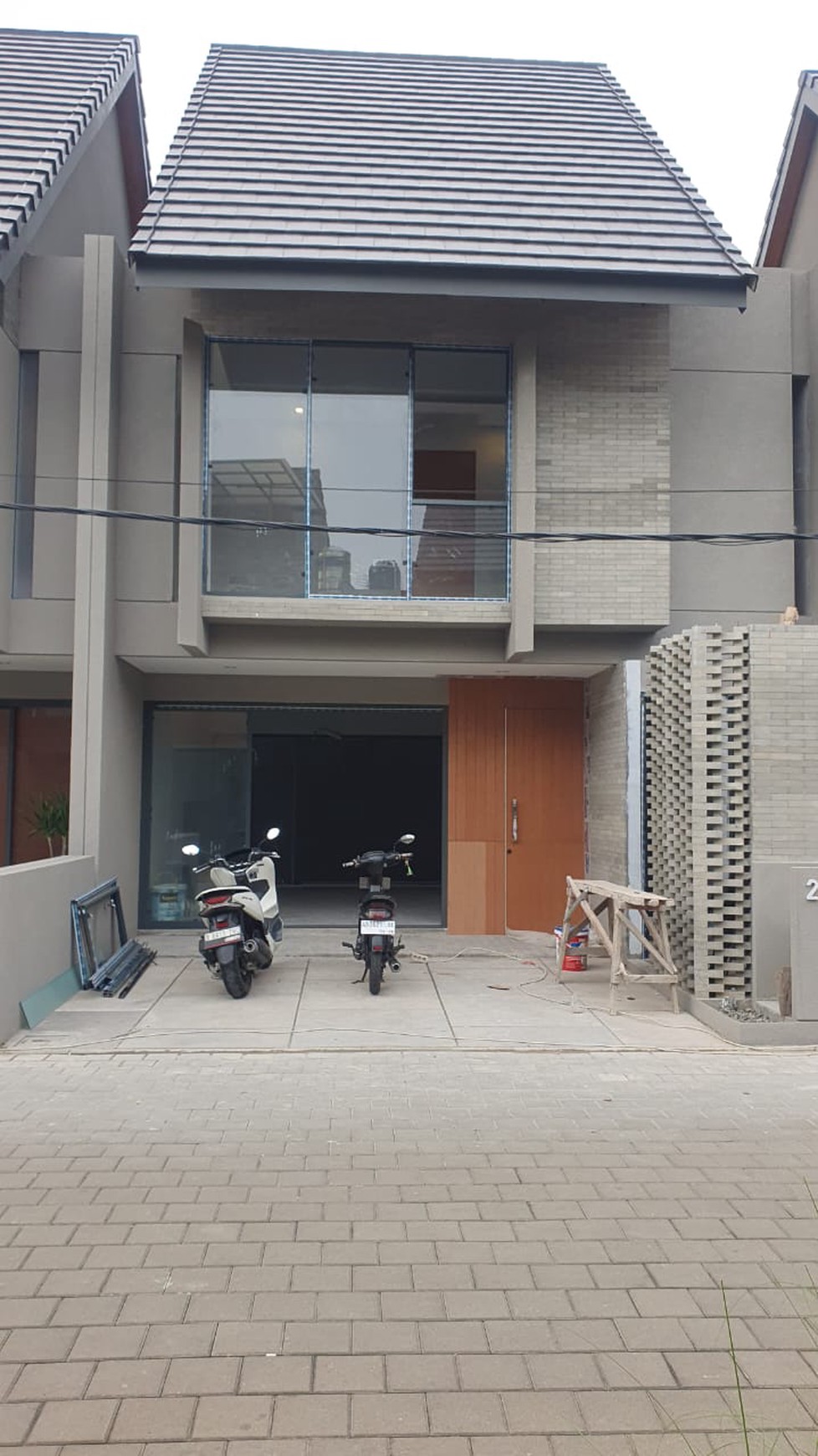 Rumah Bagus Brand New Di Ruma Cirendeu Tangerang Selatan