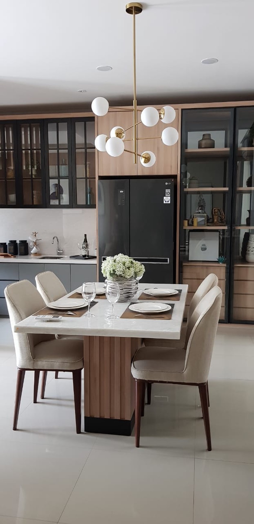 Di Sewakan Rumah Cantik Fully Furnished Siap Huni Dalam Cluster @Bintaro Sektor 9