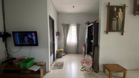 Rumah 1 lantai,nyaman,lokasi oke di Graha Raya Bintaro