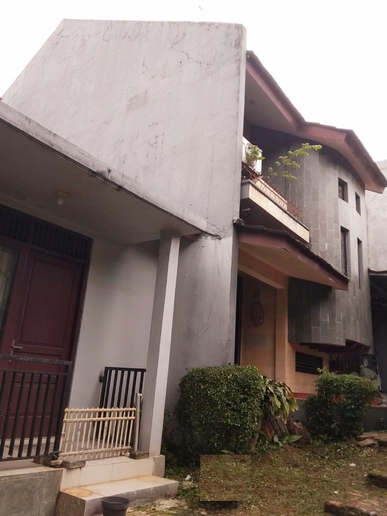 Rumah dalam Cluster, 2 Lantai, bebas banjir di Cinere