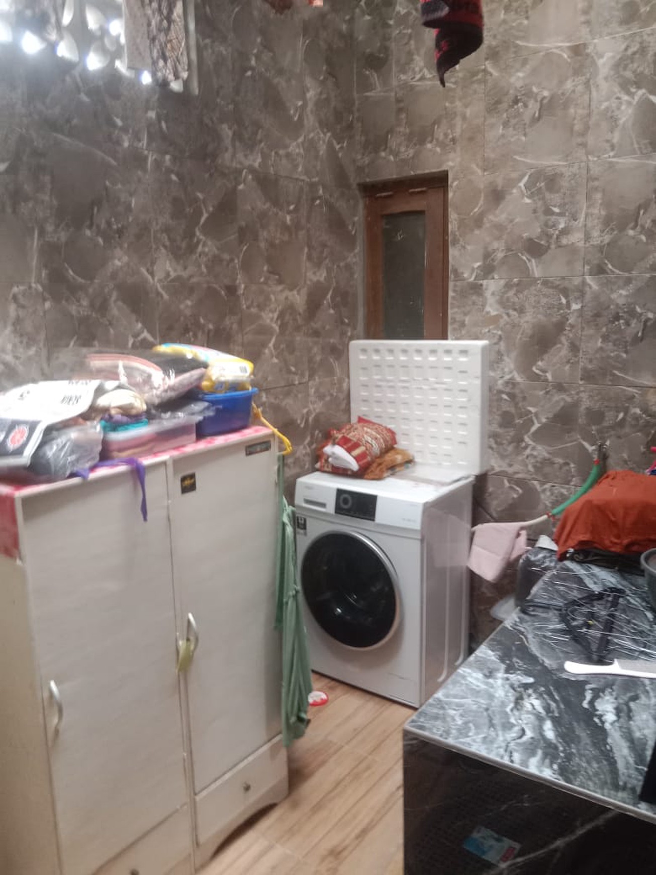 Rumah Tinggal 2 Lantai Semi Furnish Lokasi Balecatur Gamping Sleman 