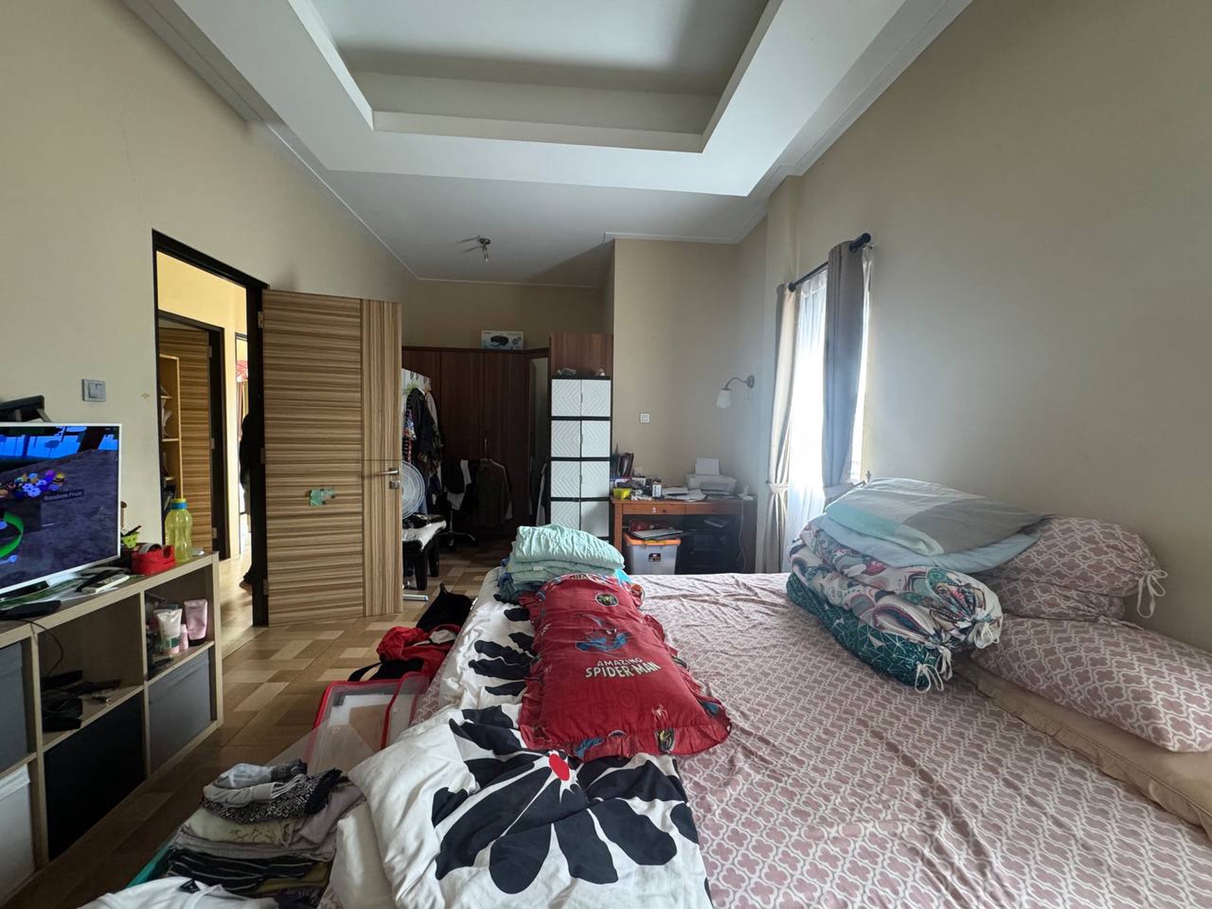 Lebak bulus cirendeu poncol luas 150 rumah hoek dekat ke mrt