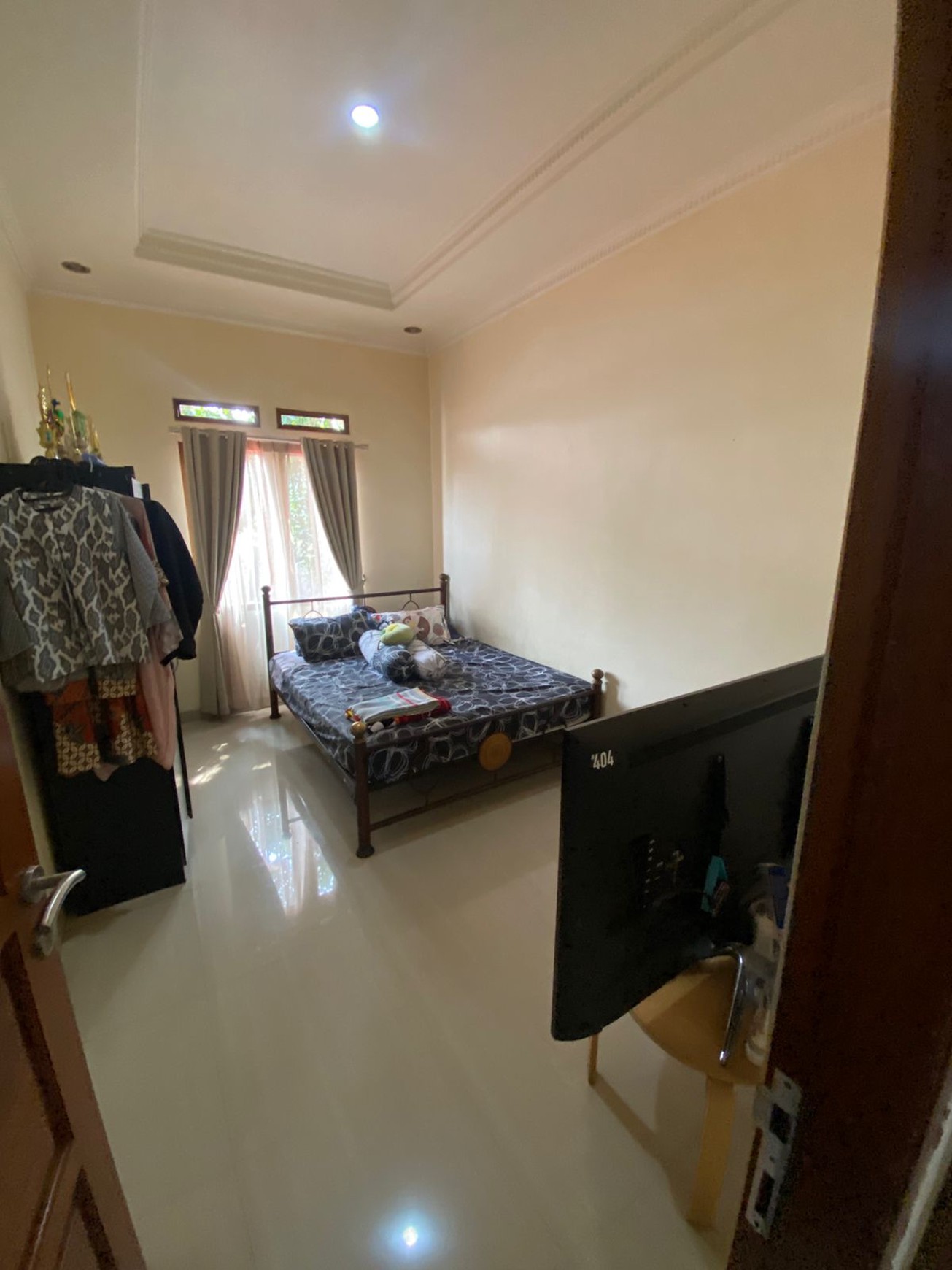 Rumah 2  Lantai, bebas Banjir di Cinere