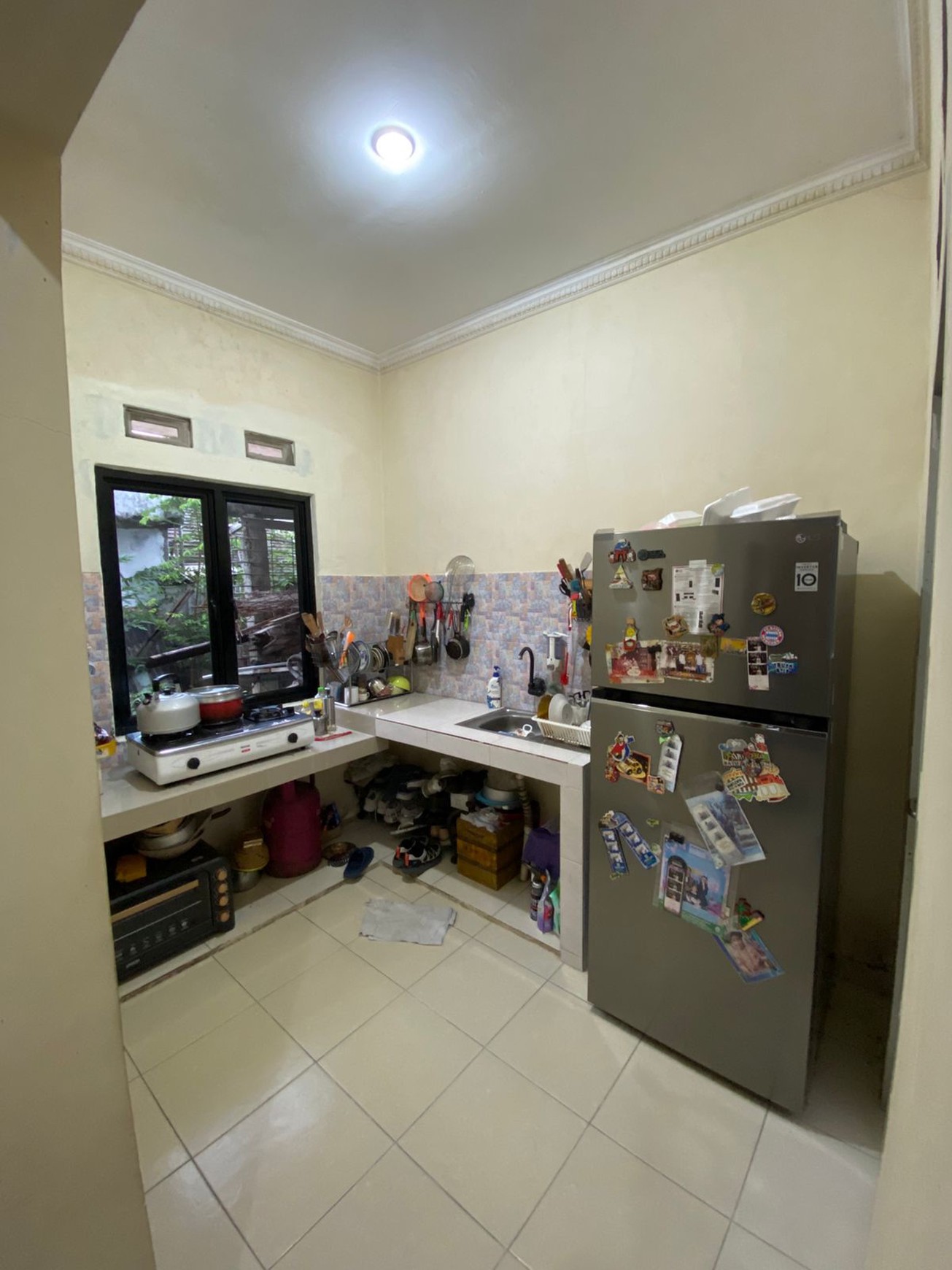 Rumah 2  Lantai, bebas Banjir di Cinere