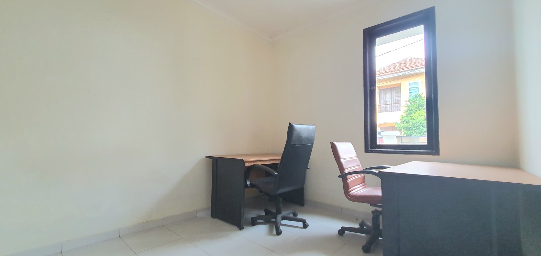 Rumah Gading Arcadia lebar 6, modern minimalis, fully renovated, di kompleks yang rapih dan tenang di Kelapa Gading