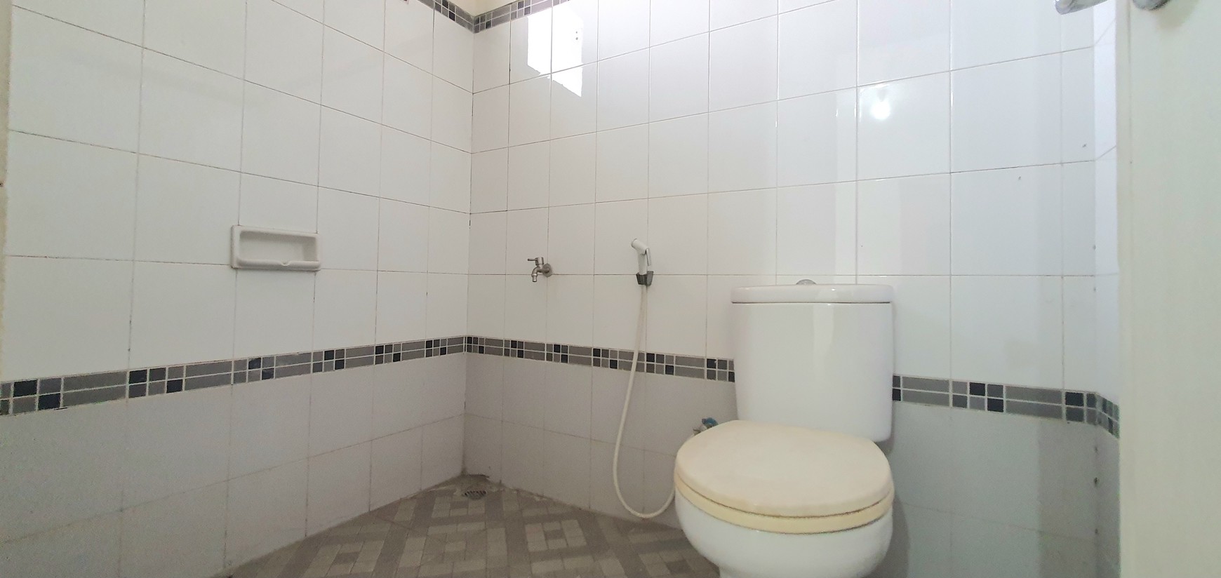 Rumah Gading Arcadia lebar 6, modern minimalis, fully renovated, di kompleks yang rapih dan tenang di Kelapa Gading