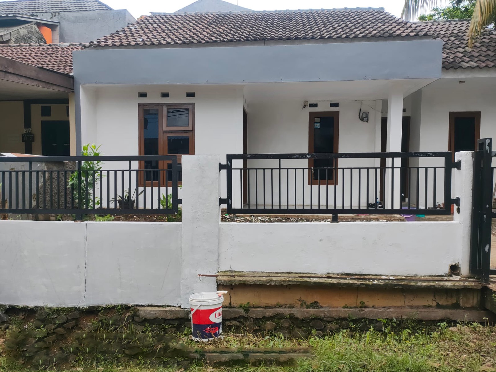 Rumah Siap Huni SHM Lokasi Strategis 10 Menit ke Stasiun Depok Lama