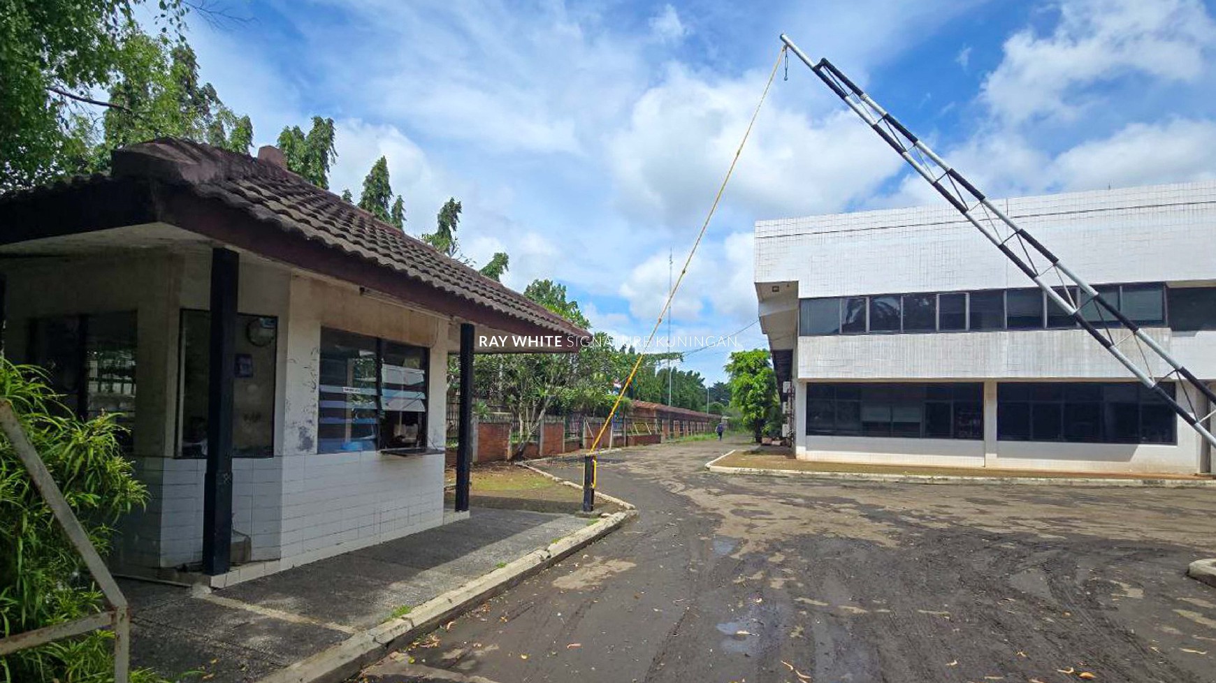 Gudang dan Kantor Strategis di Kawasan Industri Pulogadung