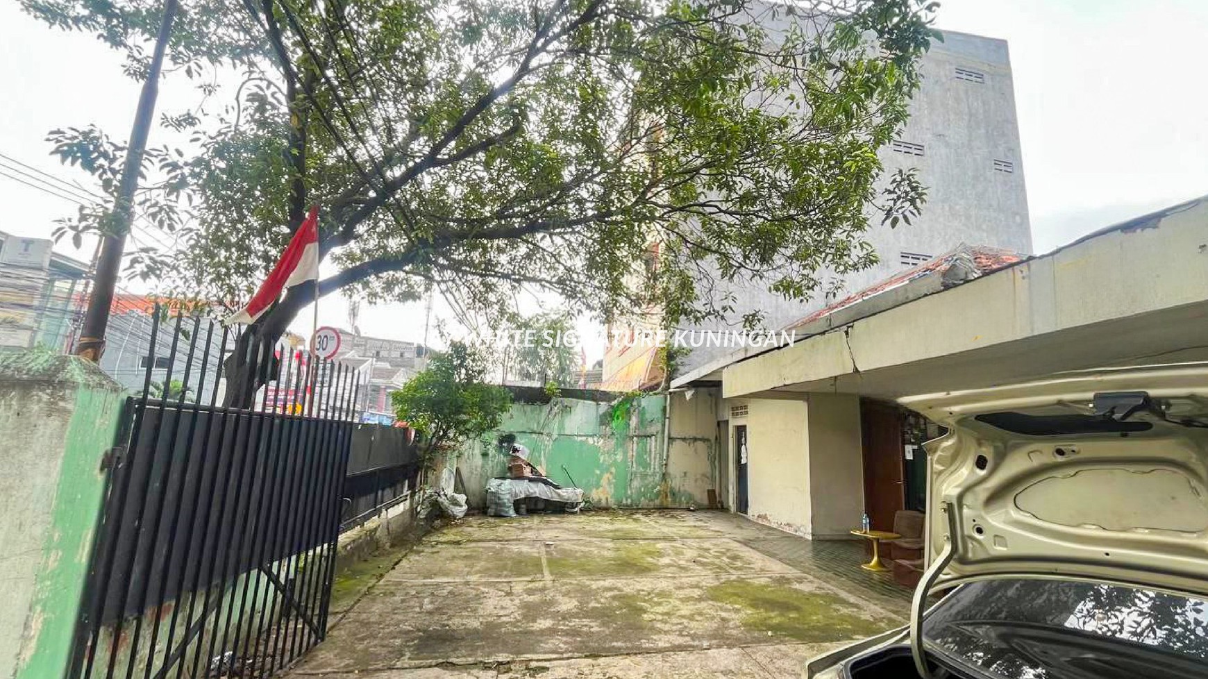 Di Jual Rumah Tua Hitung Tanah Jl. Ciputat Raya Kebayoran Lama