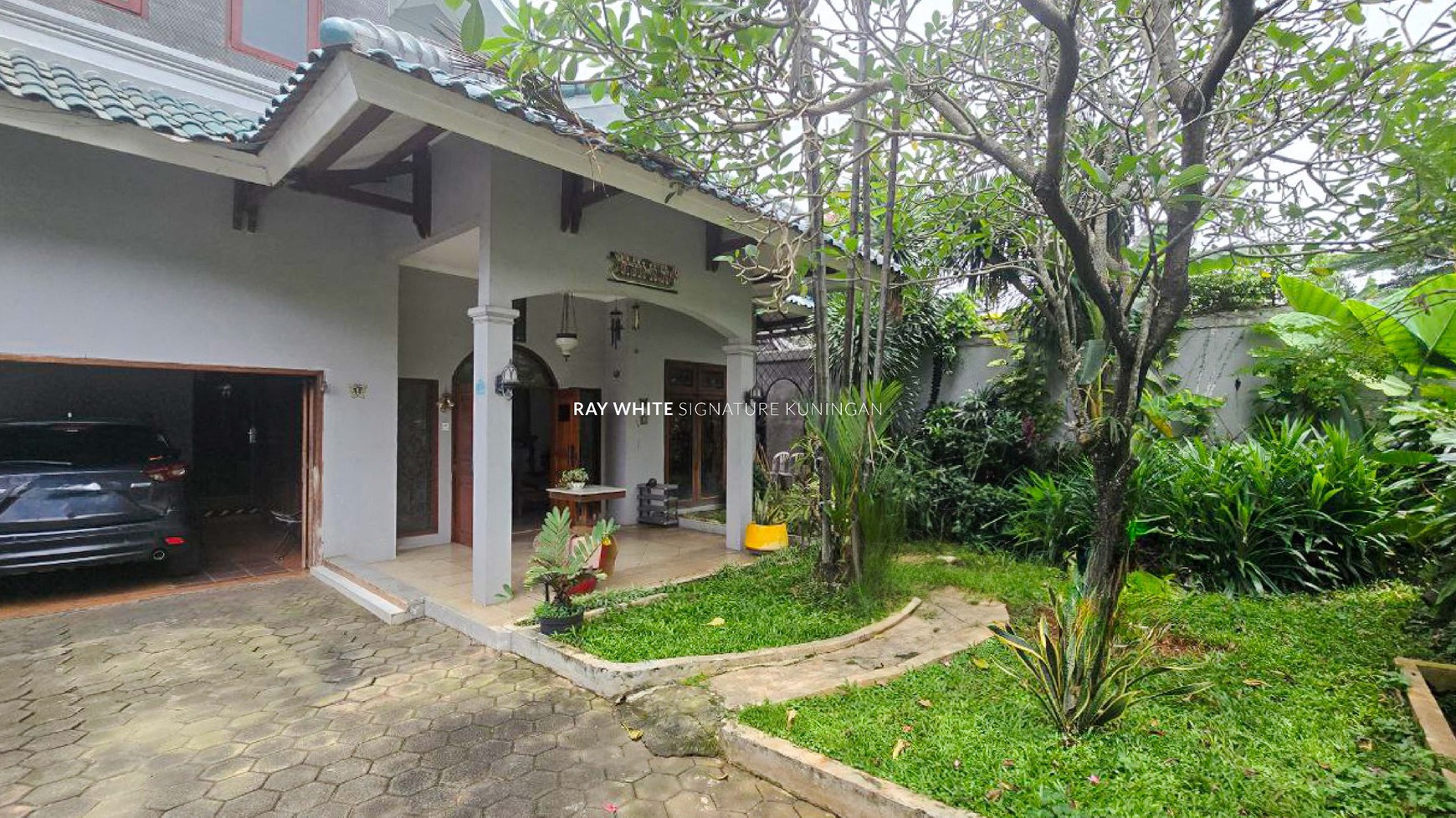 Rumah Siap Huni Luas 1.031 meter di Lebak Bulus
