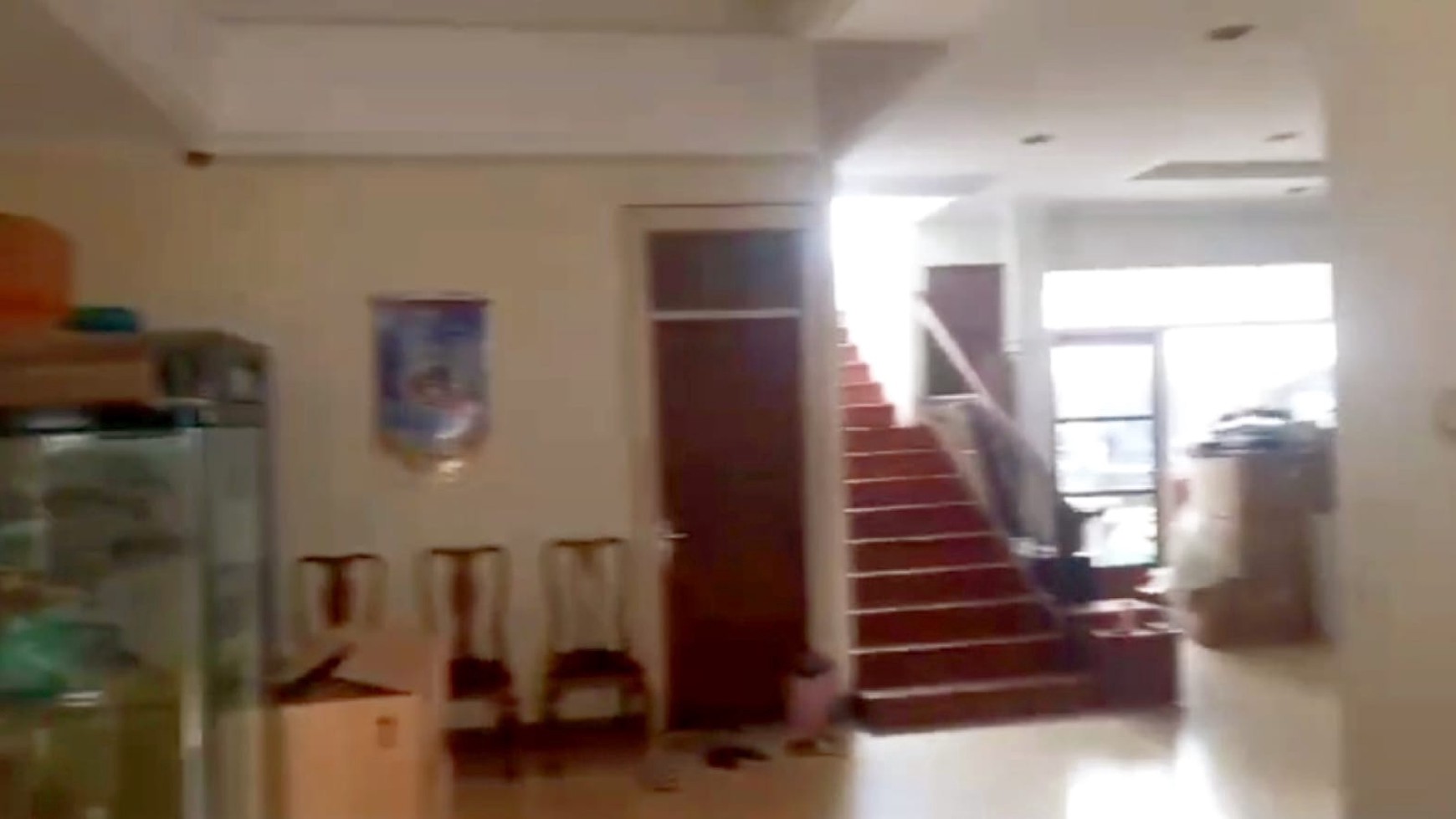 Rumah 3,5 lantai, lokasi elite, strategis, jl. Ubud, Kuningan, Jakarta Selatan