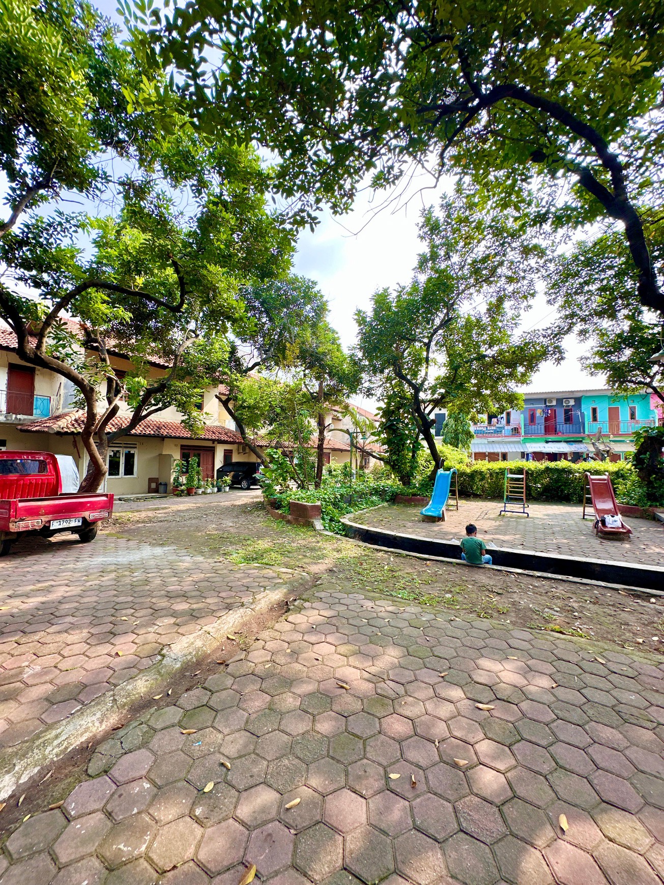 Dijual  Kavling Luas Harga dibawah NJOP Pinggir Jalan Raya  Pondok Kelapa Duren Sawit  Jakarta Timur 