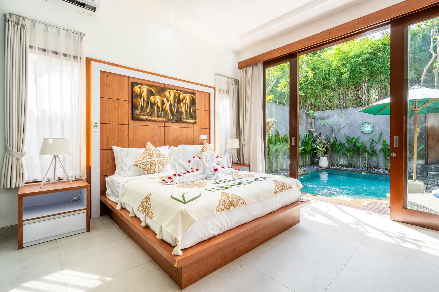 Leasehold Villa 2 Bedrooms In Heart Seminyak