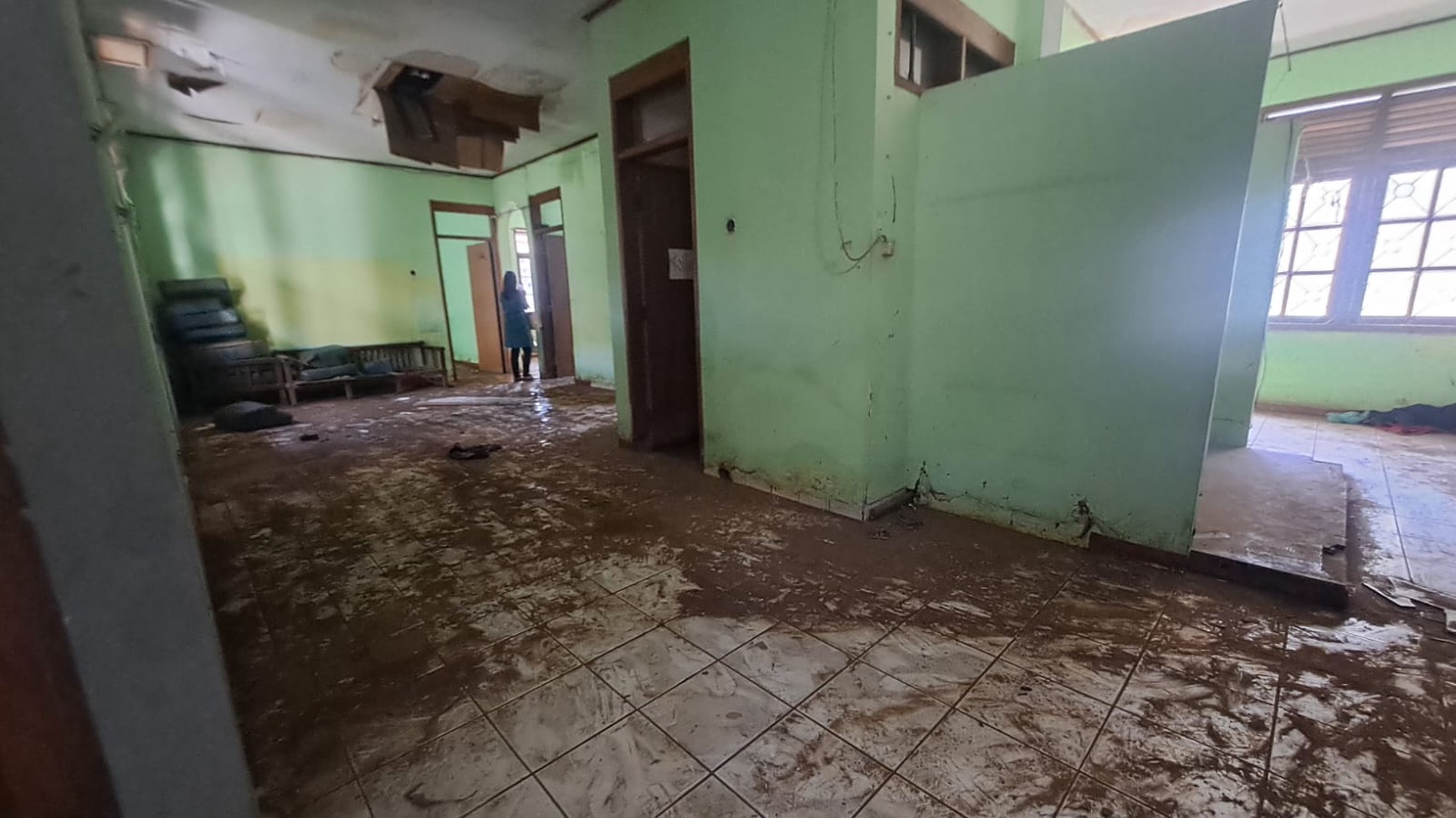 Dijual Rumah Hitung Tanah di Ujungberung, Bandung