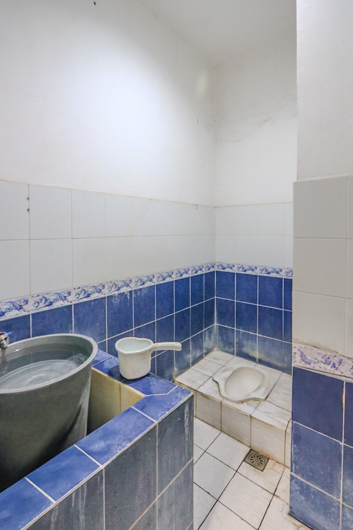 RUMAH KLASIK KELAPA GADING KOPYOR, DEKAT SUNTER, RAWAMANGUN