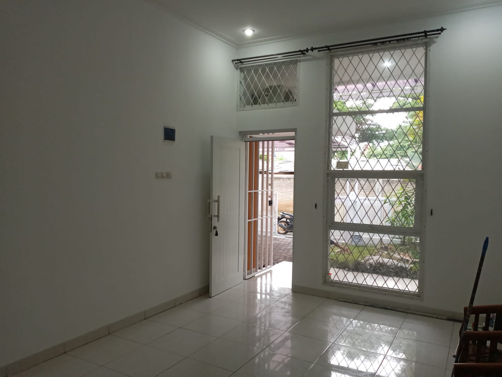 RUMAH NYAMAN DI ARCAMANIK,BANDUNG LOKASI STRATEGIS LINGKUNGAN ASRI 