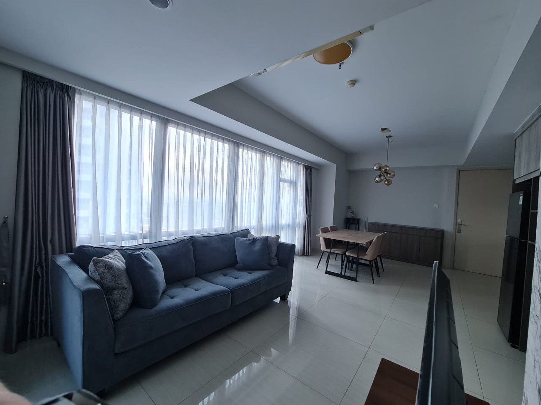 Disewakan Apartemen La Riz Mansion Pakuwon Mall Tipe 3 Bedroom Full Furnished - Lantai 8 Best View