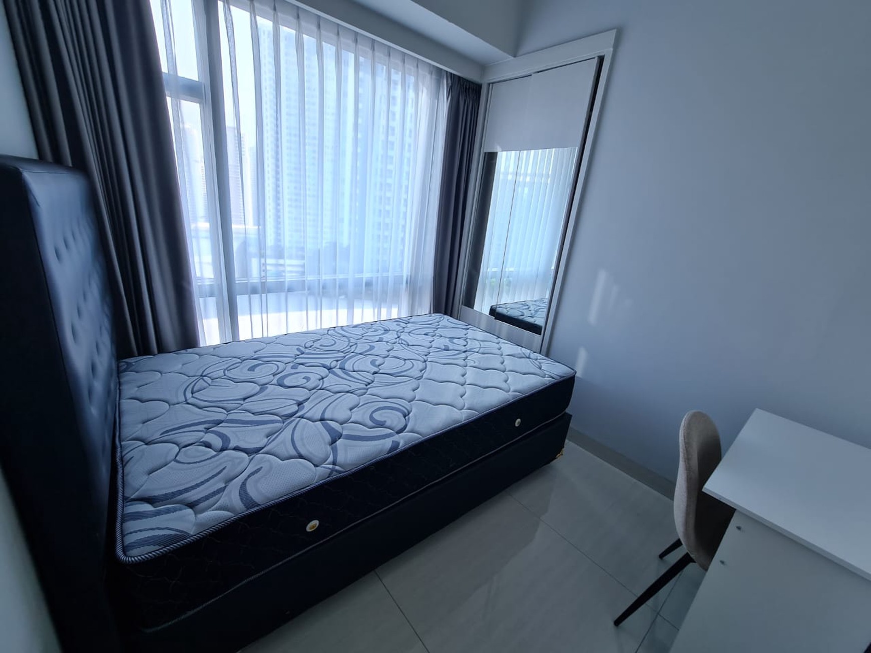 Disewakan Apartemen La Riz Mansion Pakuwon Mall Tipe 3 Bedroom Full Furnished - Lantai 8 Best View