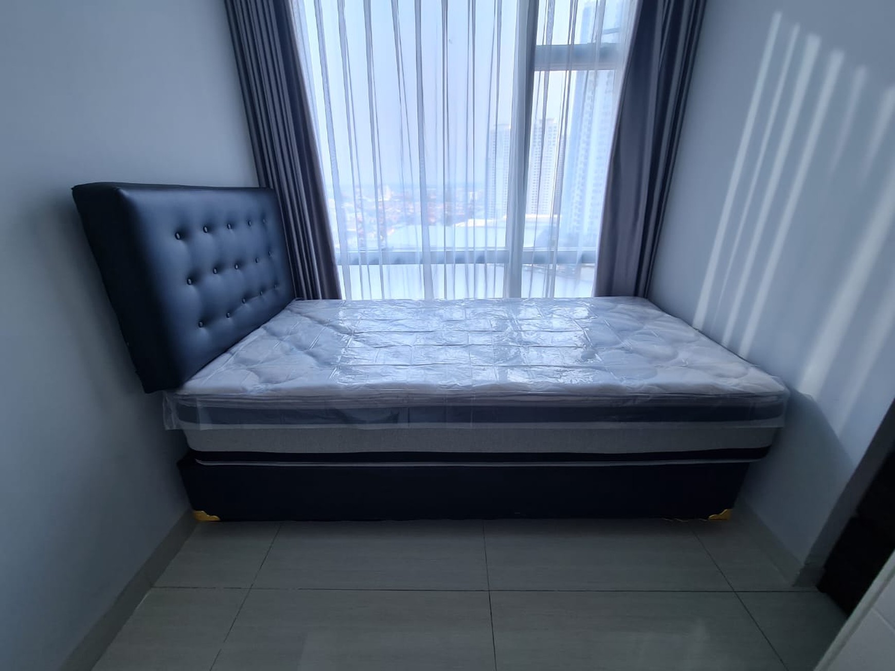 Disewakan Apartemen La Riz Mansion Pakuwon Mall Tipe 3 Bedroom Full Furnished - Lantai 8 Best View