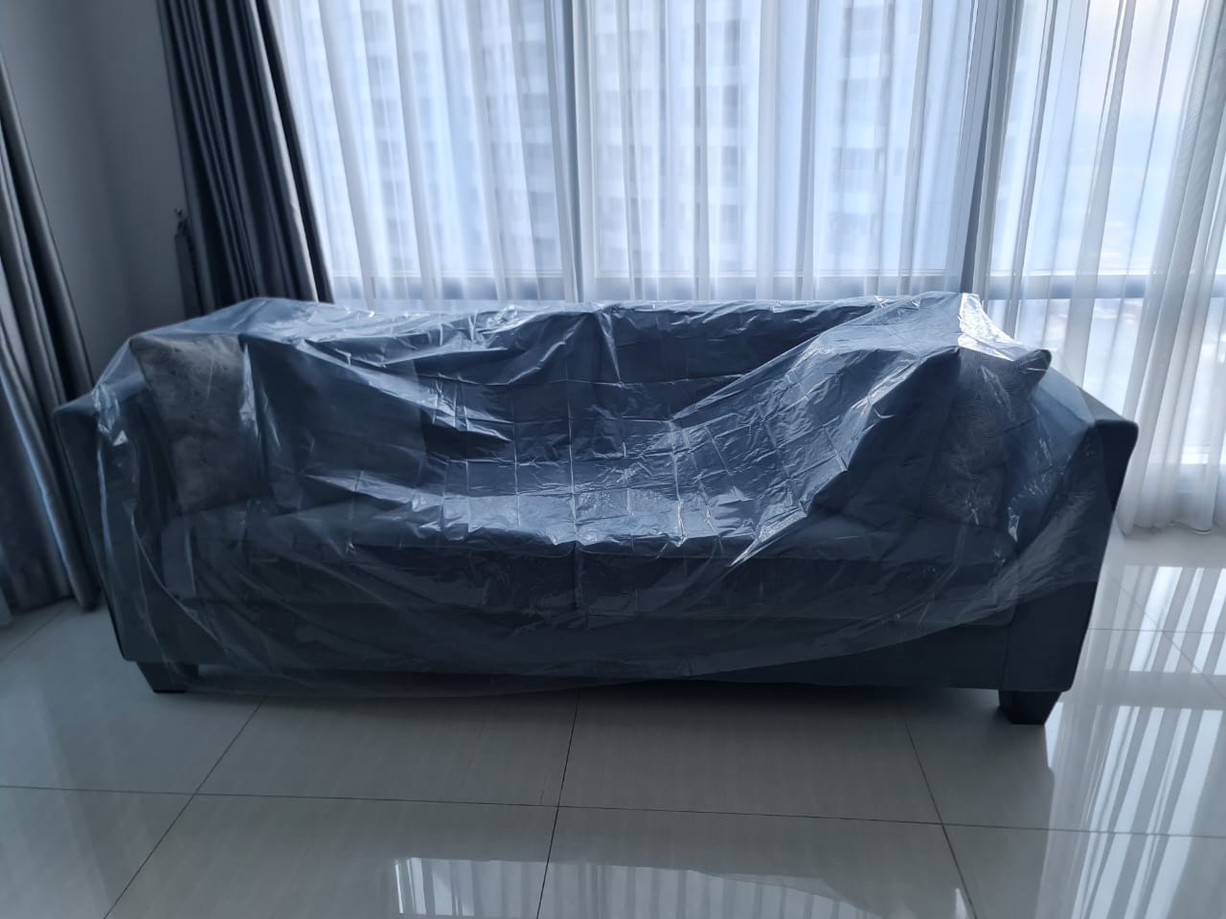 Disewakan Apartemen La Riz Mansion Pakuwon Mall Tipe 3 Bedroom Full Furnished - Lantai 8 Best View