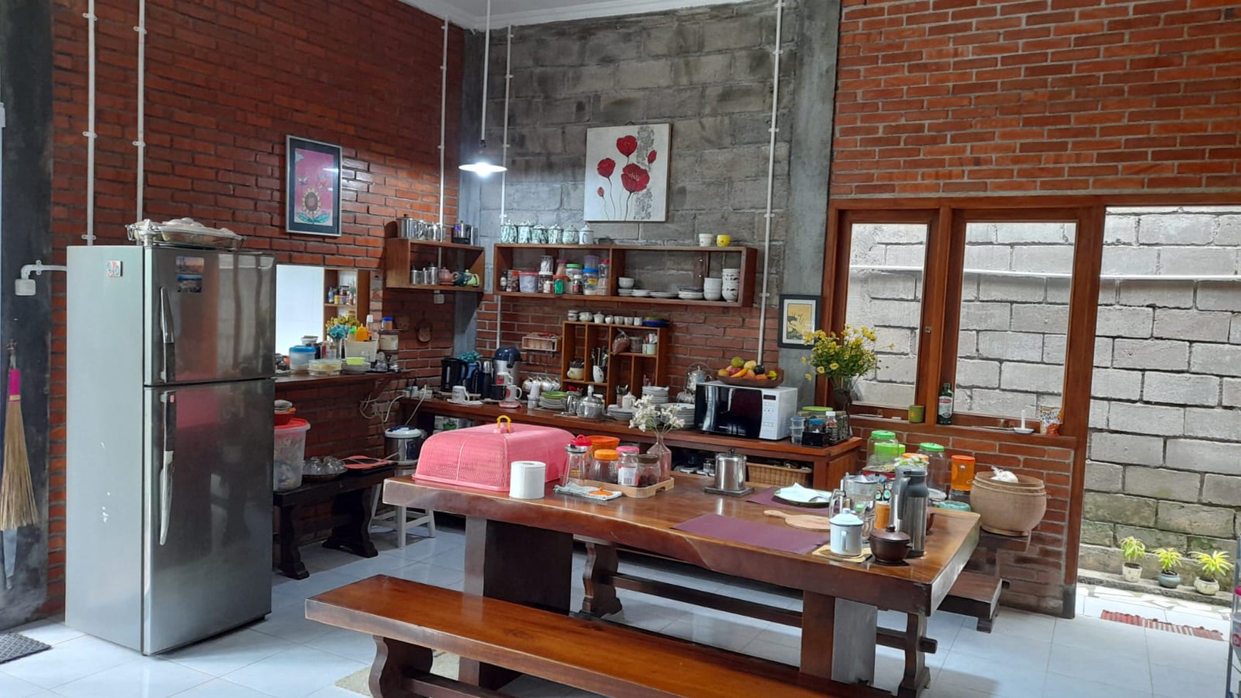 Rumah Tinggal semi Furnish 942 Meter Persegi Diarea Wisata Kaliurang Girikerto Turi Sleman