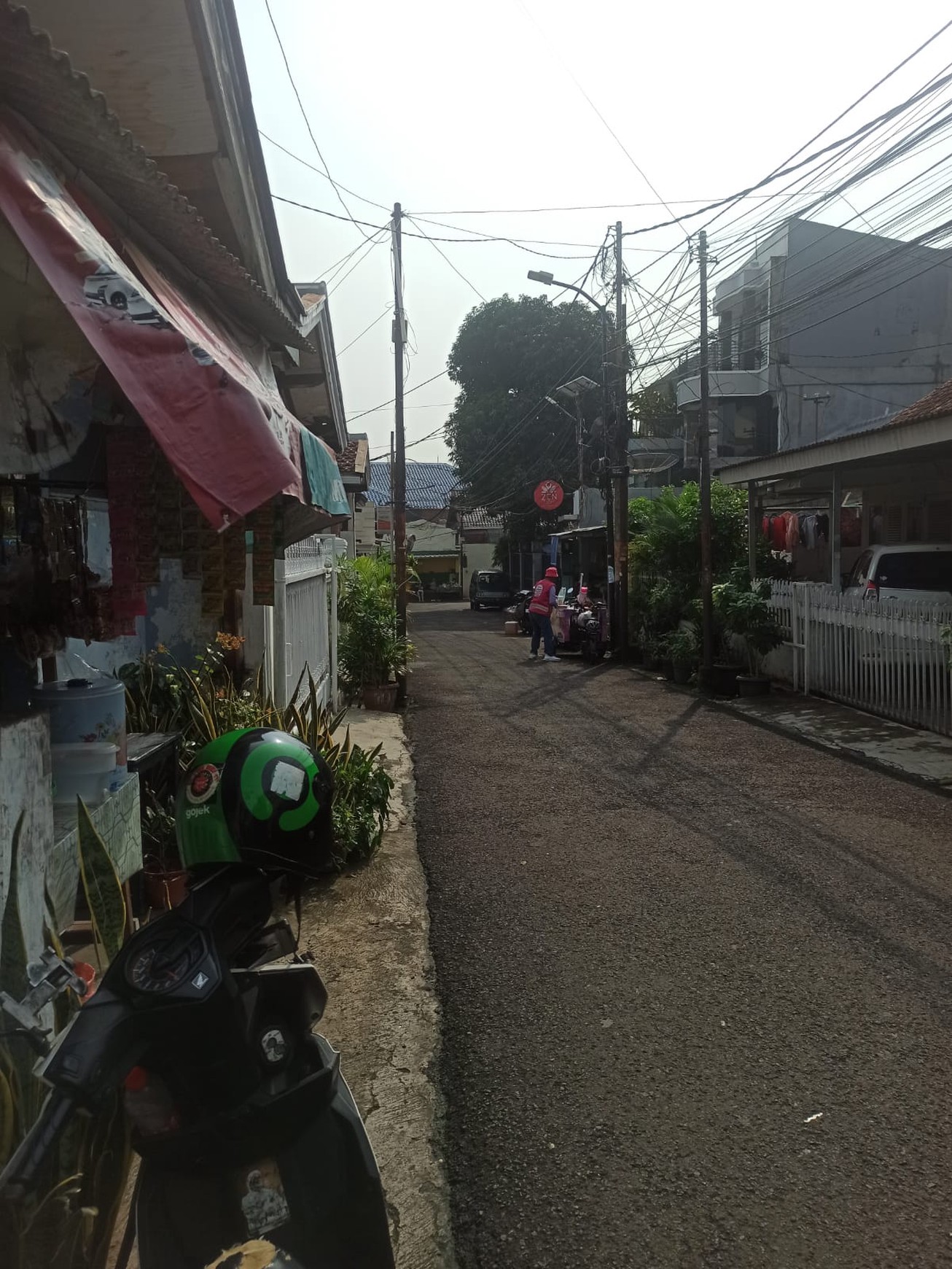 Rumah hitung tanah, lokasi strategis di Gandaria Utara