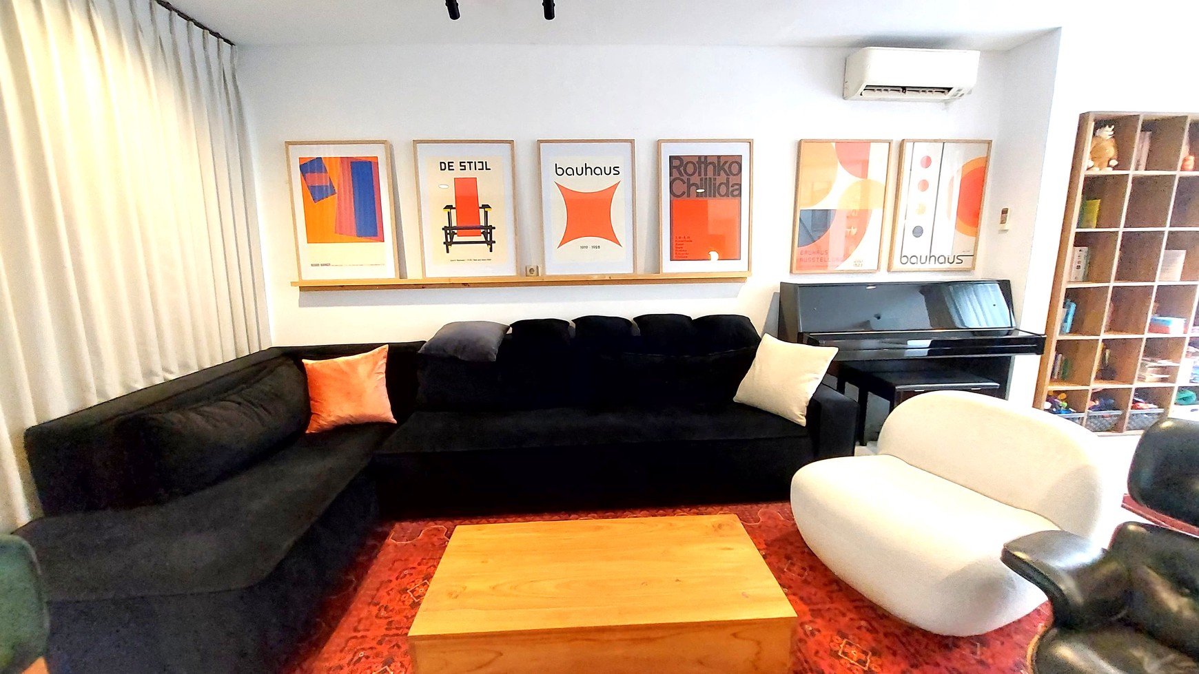 Rumah Cantik Design Modern di Cluster Premium Bintaro Pesanggrahan Jakarta Selatan