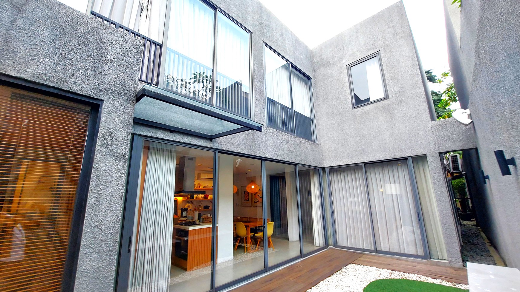 Rumah Cantik Design Modern di Cluster Premium Bintaro Pesanggrahan Jakarta Selatan