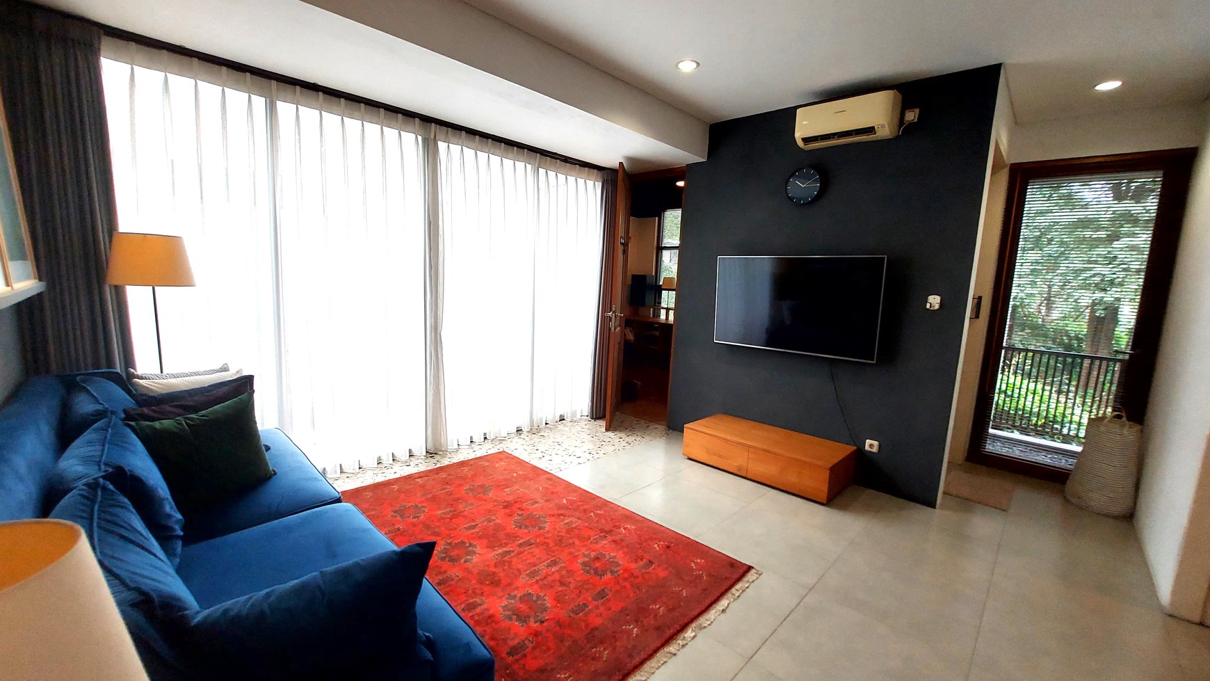 Rumah Cantik Design Modern di Cluster Premium Bintaro Pesanggrahan Jakarta Selatan