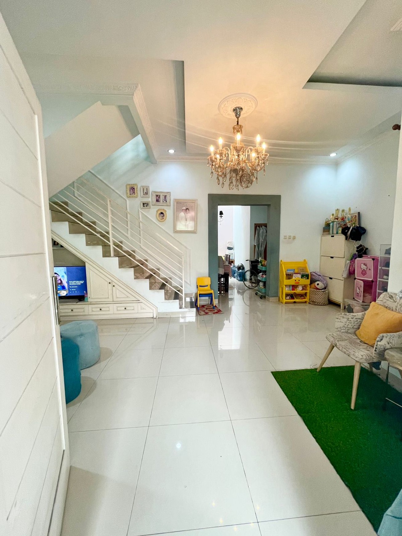 Rumah Cluster Cantik Bebas Banjir Jatiwaringin Pondok Gede Kota Bekasi