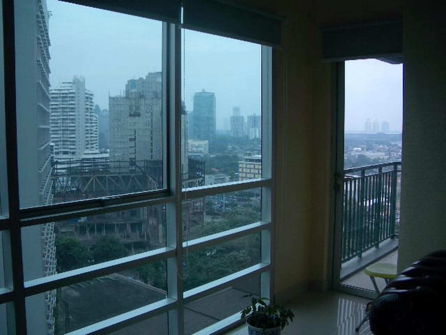 DIJUAL APARTEMEN SAHID SUDIRMAN RESIDENCE, 3BR, LT 10, VIEW JL.JEND.SUDIRMAN