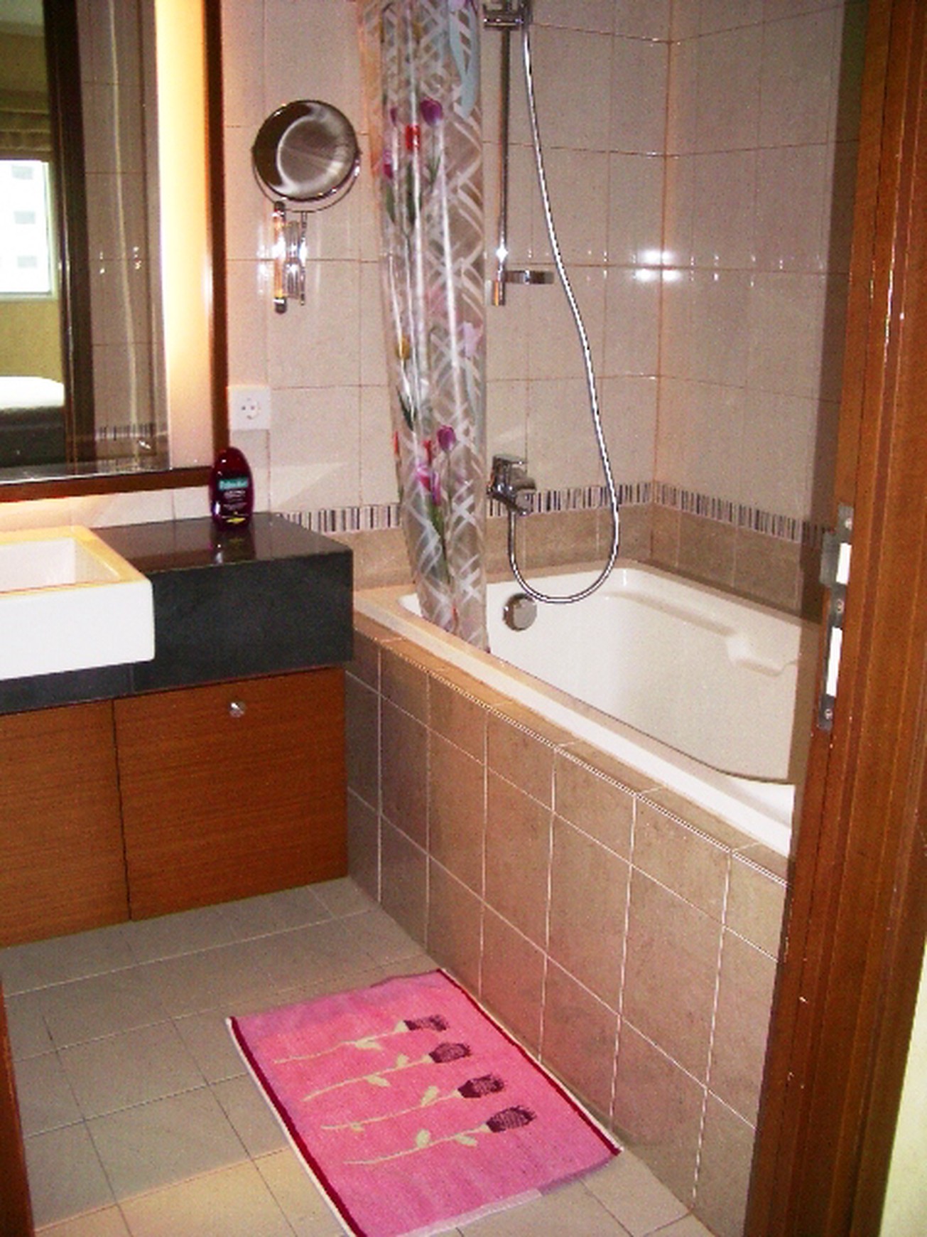 DIJUAL APARTEMEN SAHID SUDIRMAN RESIDENCE, 3BR, LT 10, VIEW JL.JEND.SUDIRMAN