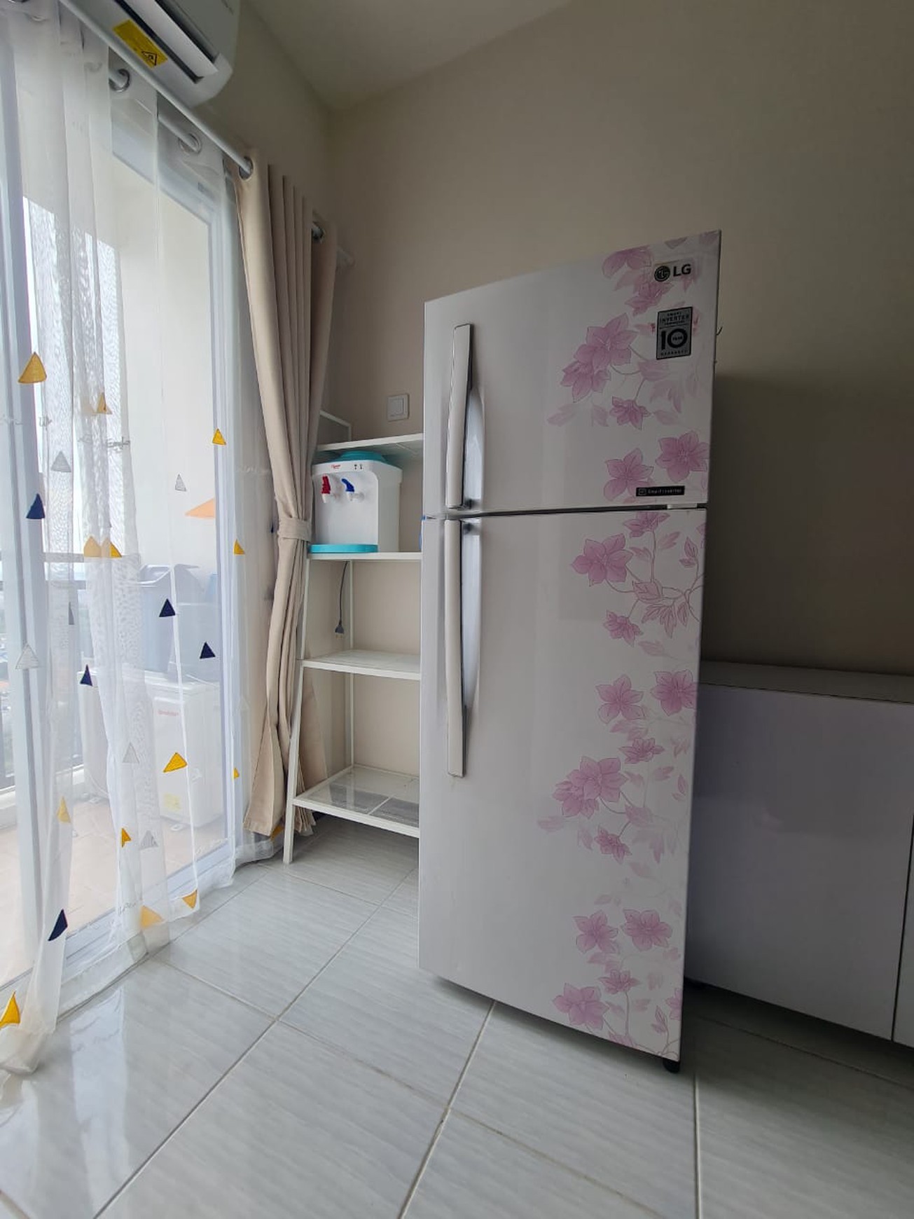 DISEWA APARTMENT  T. Studio CINERE RESORT APARTEMEN