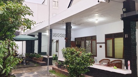 Dijual Rumah Siap Huni di Kebayoran Baru Jakarta Selatan
