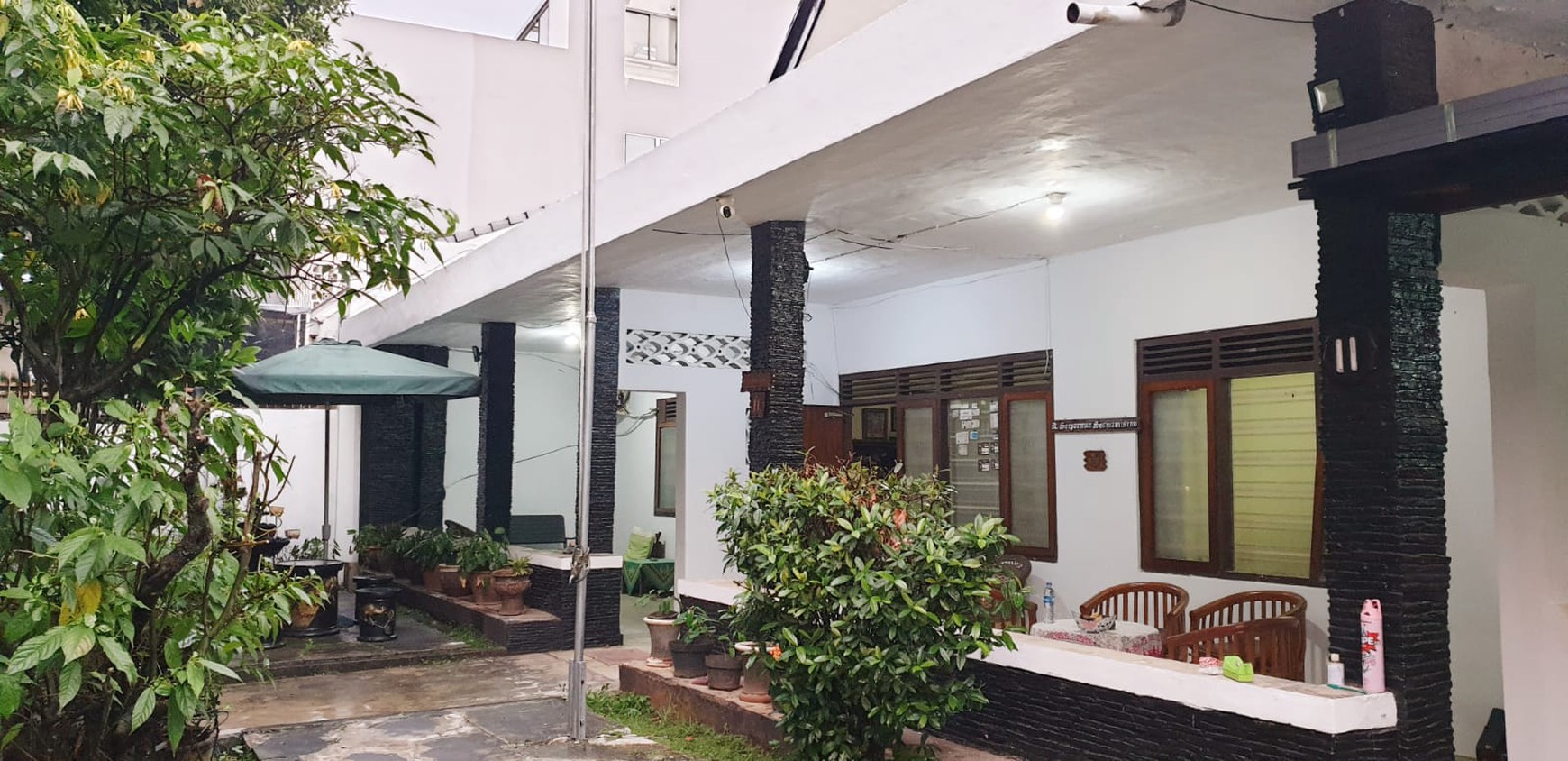 Dijual Rumah Siap Huni di Kebayoran Baru Jakarta Selatan