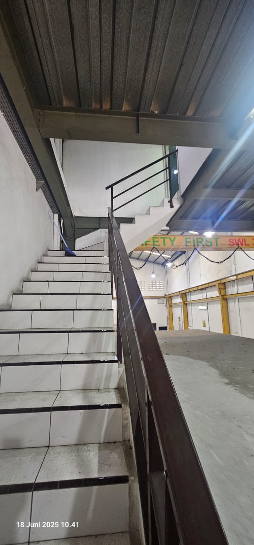 Gudang Siap Pakai Di Green Sedayu Bizpark Daan Mogot Jakarta Barat