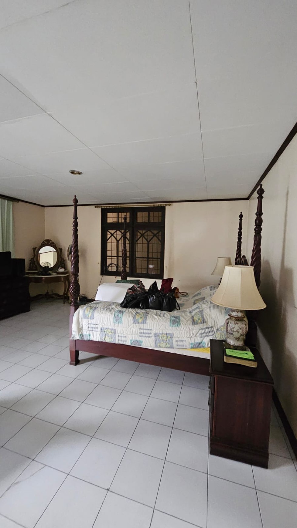 Rumah Bagus Di Jl Kana Lestari Lebak Bulus Jakarta Selatan