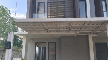 Rumah Bagus Di Melia Hyra Graha Raya Bintaro Jaya