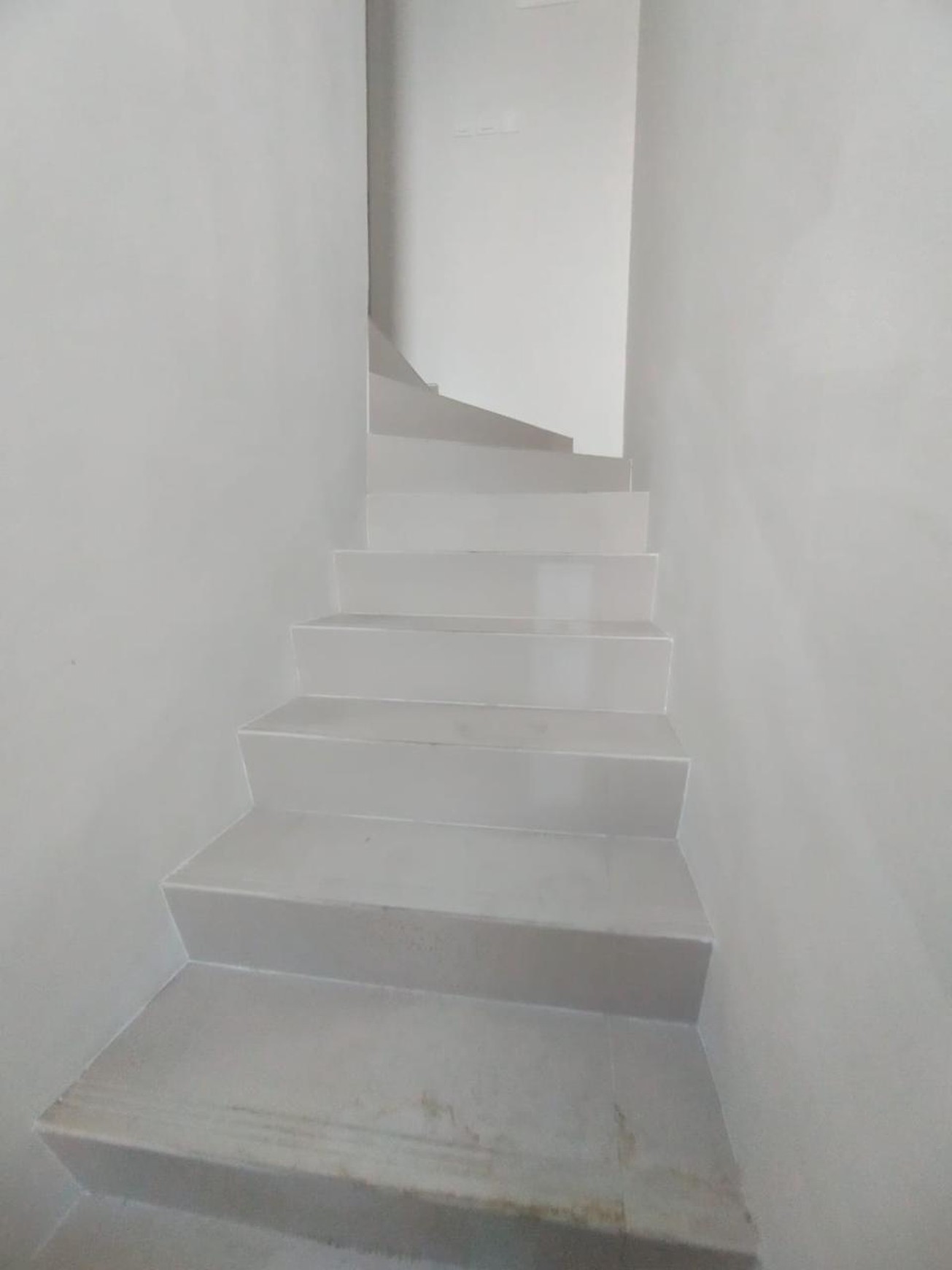 Rumah Bagus Di Melia Hyra Graha Raya Bintaro Jaya