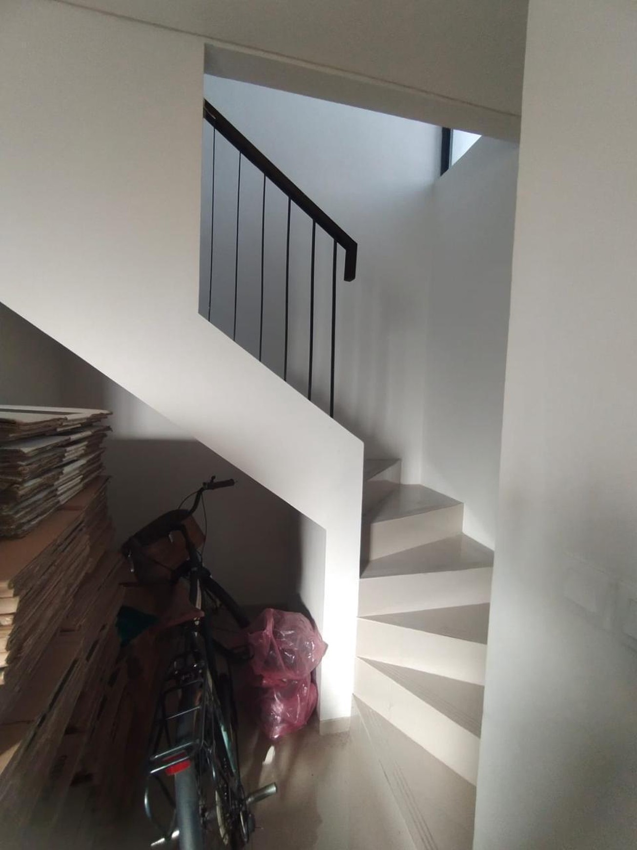 Rumah Bagus Di Melia Hyra Graha Raya Bintaro Jaya