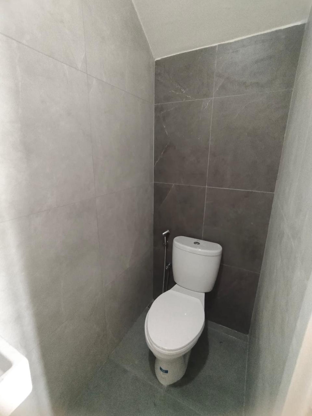 Rumah Bagus Di Melia Hyra Graha Raya Bintaro Jaya