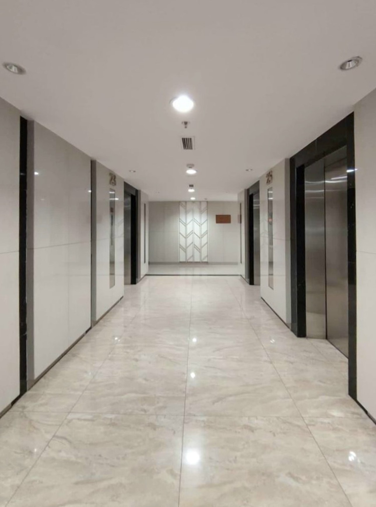 Harga super spesial! Apartemen The Kensington Tower Clifford, Kelapa Gading 