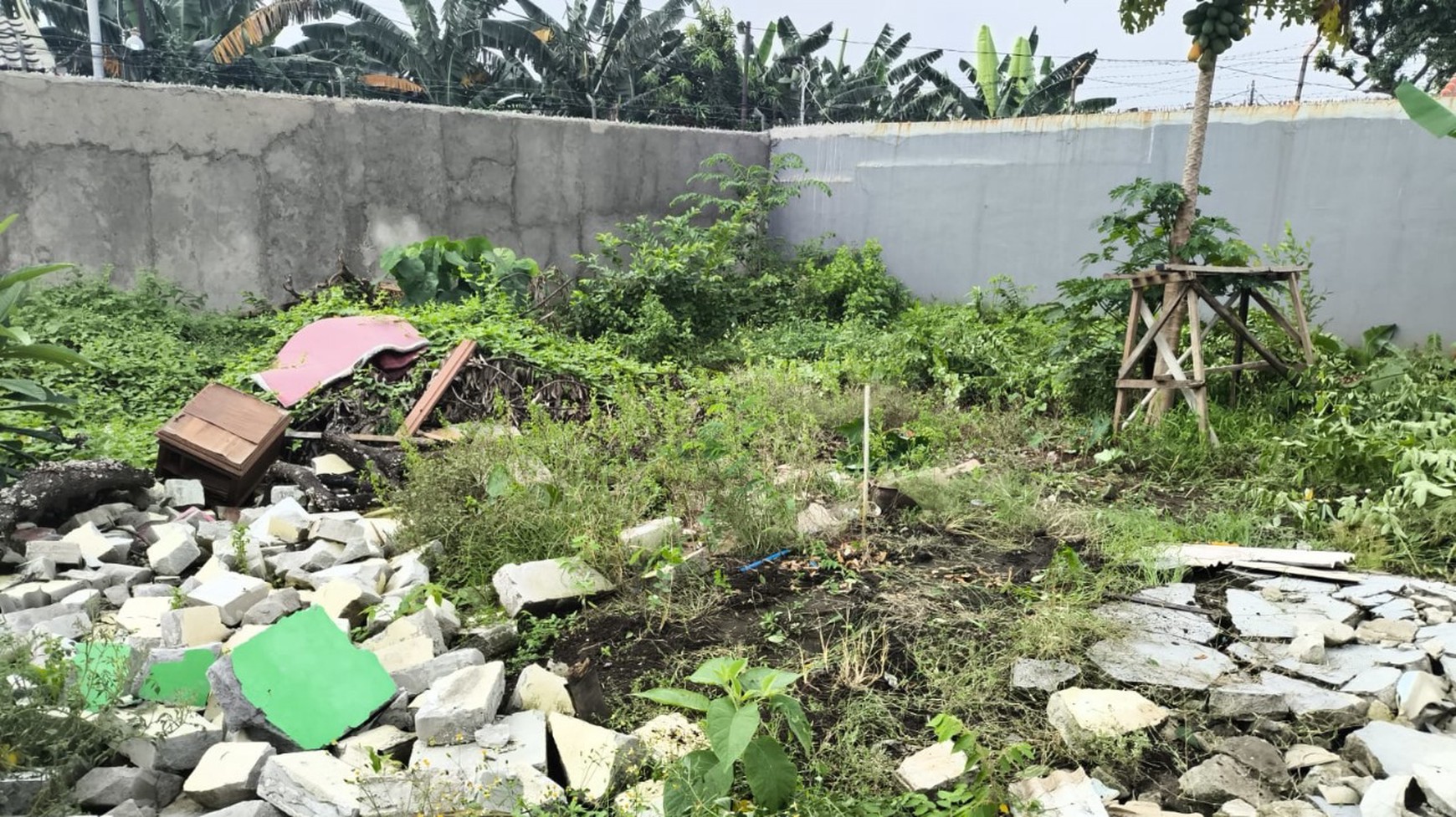 Kavling Luas di Jl H Adam Malik, Kreo Selatan, Larangan, Tangerang. Tiga Menit dari Halte TJ Petukangan D'MASIV