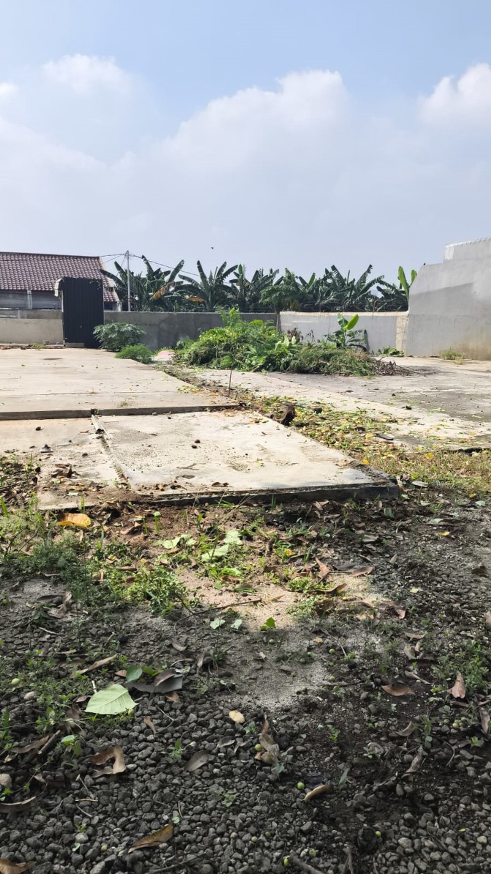 Kavling Luas di Jl H Adam Malik, Kreo Selatan, Larangan, Tangerang. Tiga Menit dari Halte TJ Petukangan D'MASIV